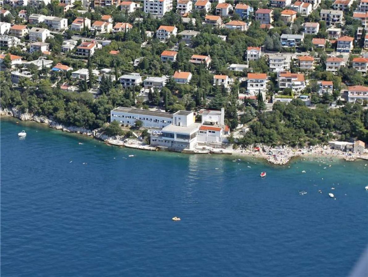 Apartments Simona Crikvenica Exterior foto